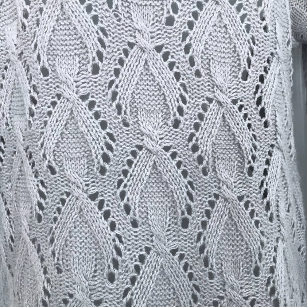 Grey Pointelle Sweater Sz L - Picture 4 of 9